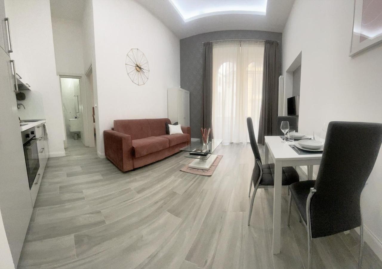 Duomo Platinum Apartments Napoli Phòng bức ảnh